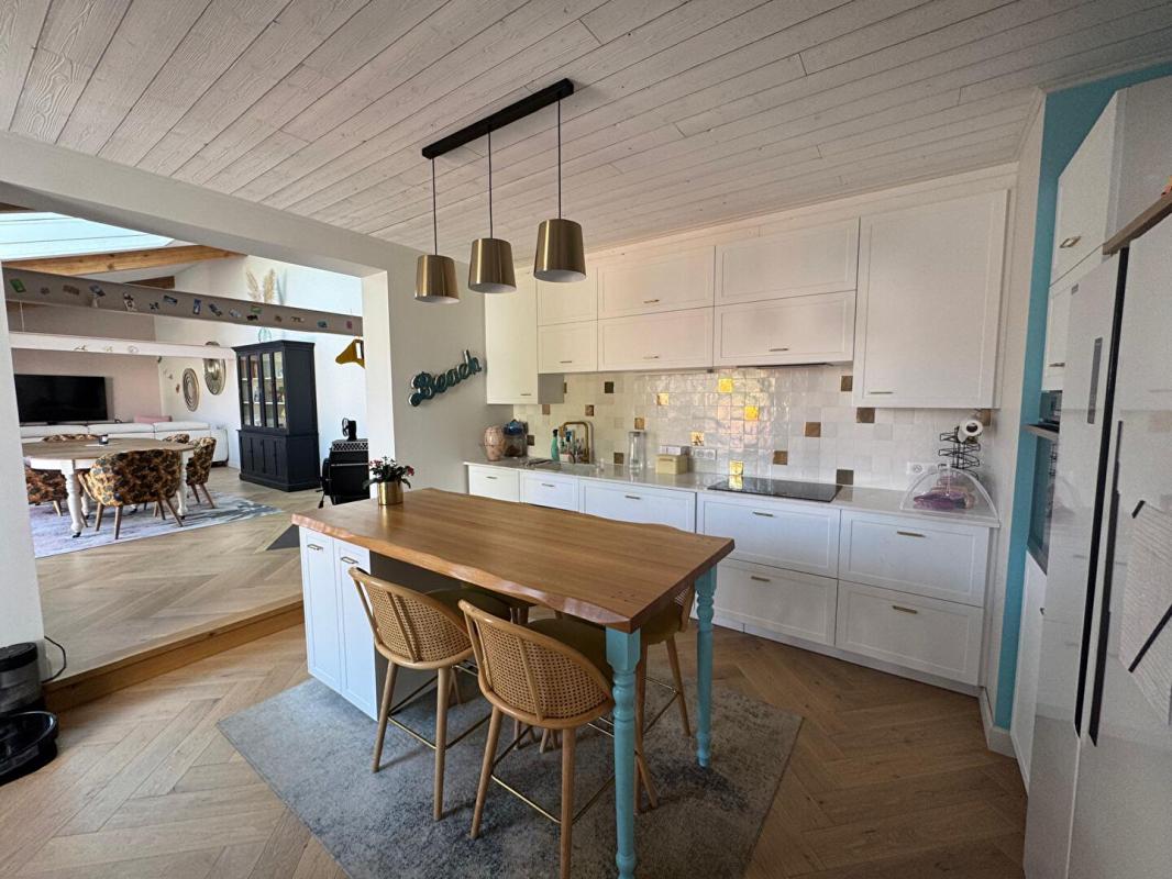 L'ILE-D'YEU MAISON FAMILIALE SOIGNEE PORT JOINVILLE 3