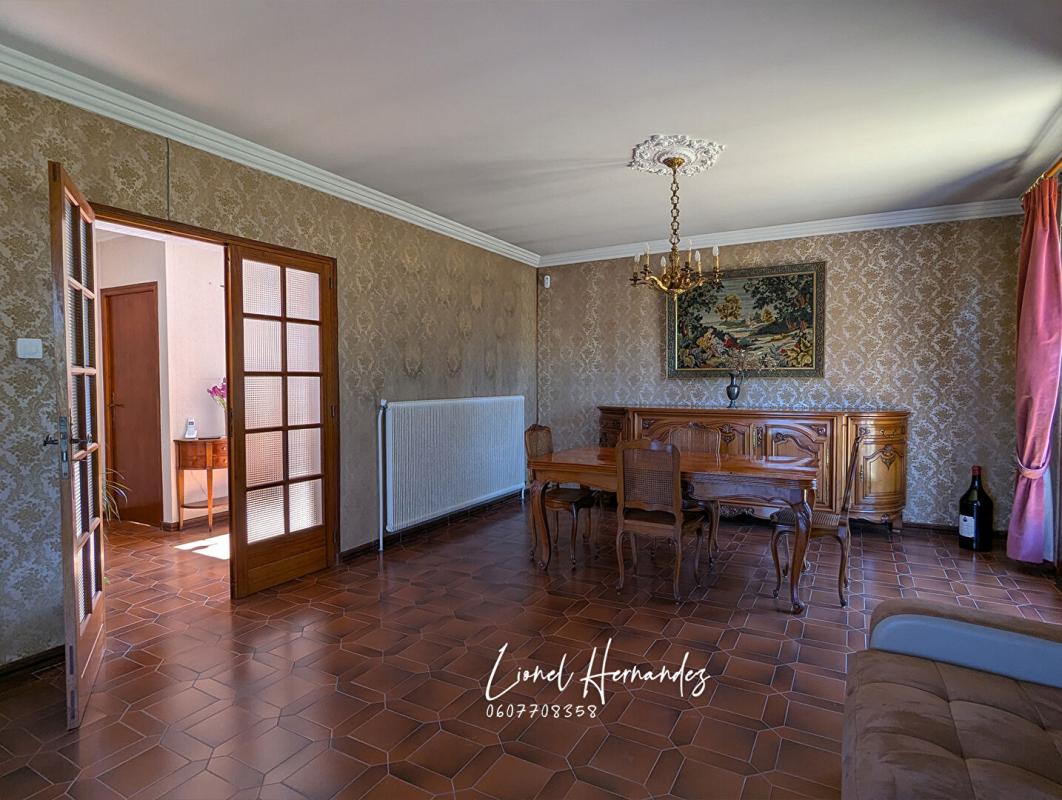 SAINT-PRIVAT-DES-VIEUX Maison de caractère de plain-pied - 130 m² - Terrain plat de 2411 m² - Saint-Privat-des-Vieux (Mazac) 12