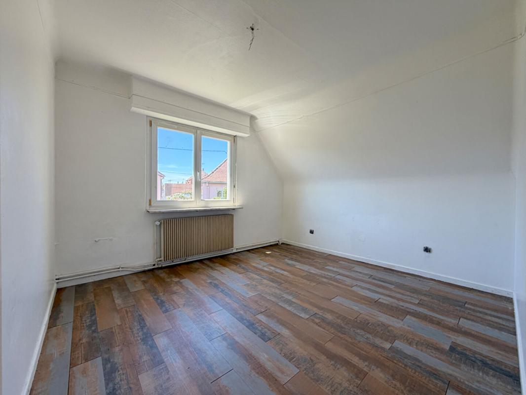 STRASBOURG Maison individuelle 5 pièces, jardin, garage 7