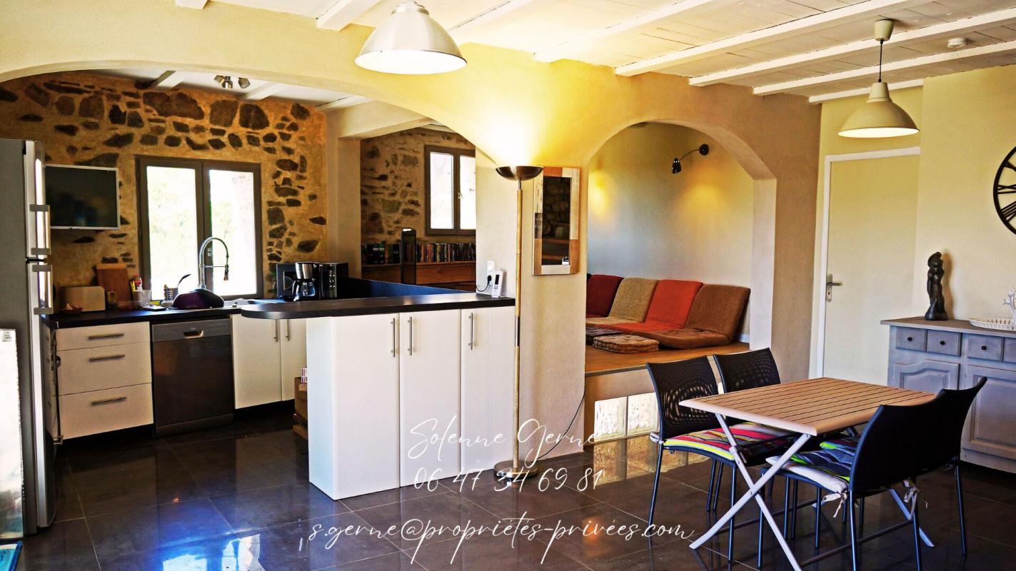 ROQUEBRUN Maison Roquebrun 7 pièce(s) 213 m2 8