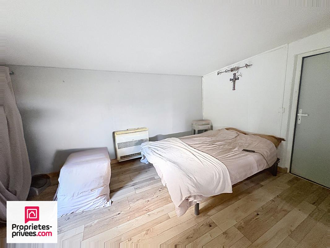 RIANS Rians VILLA sur 1460 m² avec vue sur village 7