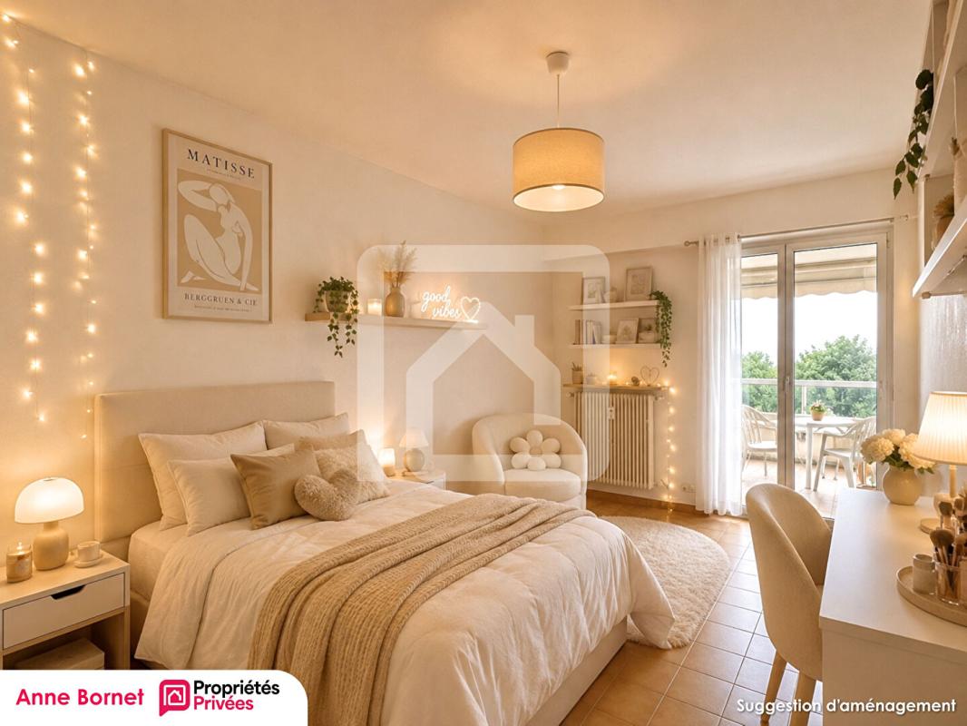 GRASSE Appartement 4 pièces 106 m2, terrasse, balcon, garage fermé, cave 10