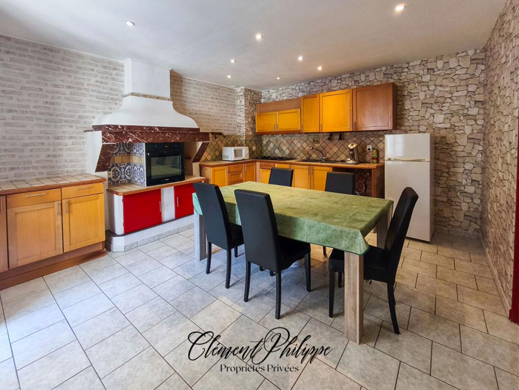 TREBES Capendu - Maison de caractère 136 m² avec double garage et jardin 5