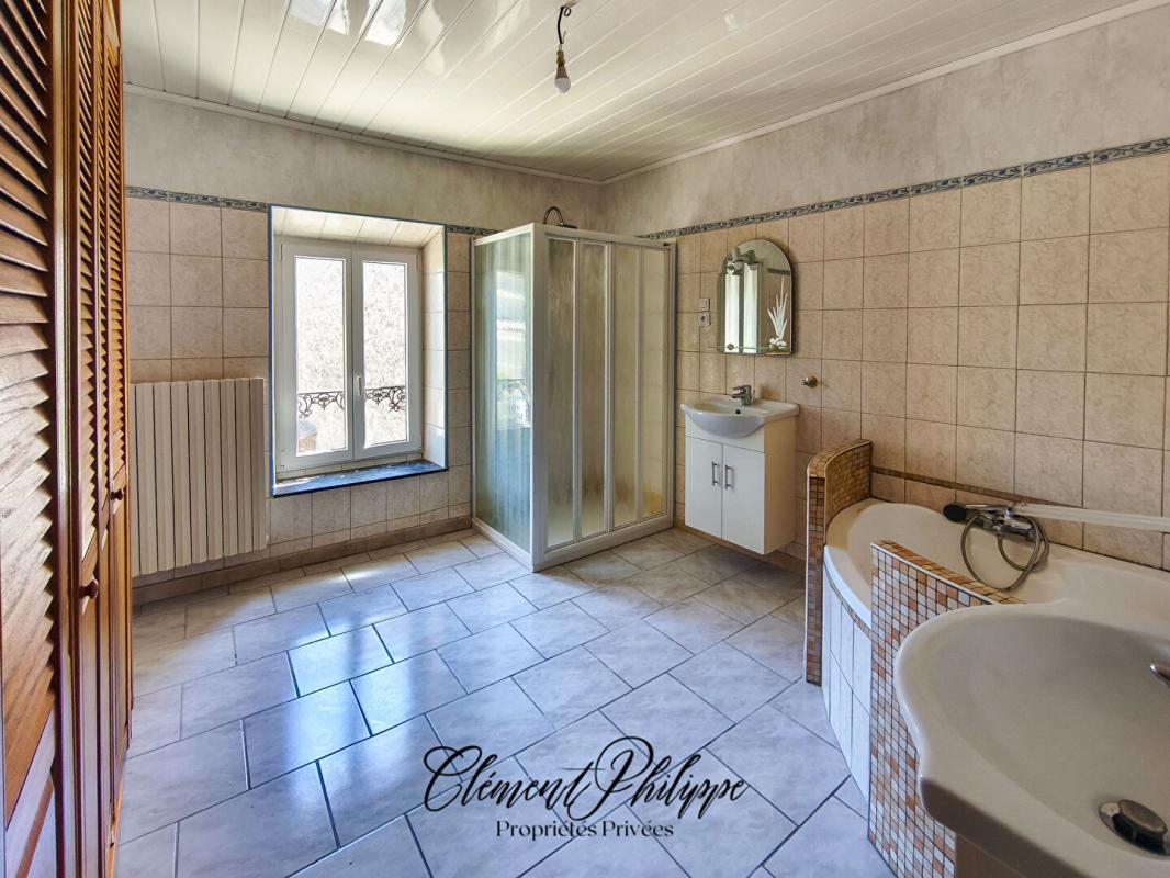 TREBES Capendu - Maison de caractère 136 m² avec double garage et jardin 7