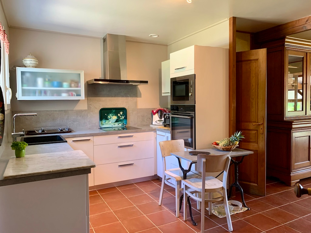 TRESPOUX-RASSIELS Maison plain-pied avec piscine, dépendance et double garage à proximité directe de Cahors 7