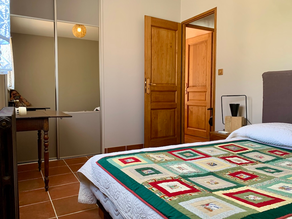 TRESPOUX-RASSIELS Maison plain-pied avec piscine, dépendance et double garage à proximité directe de Cahors 9