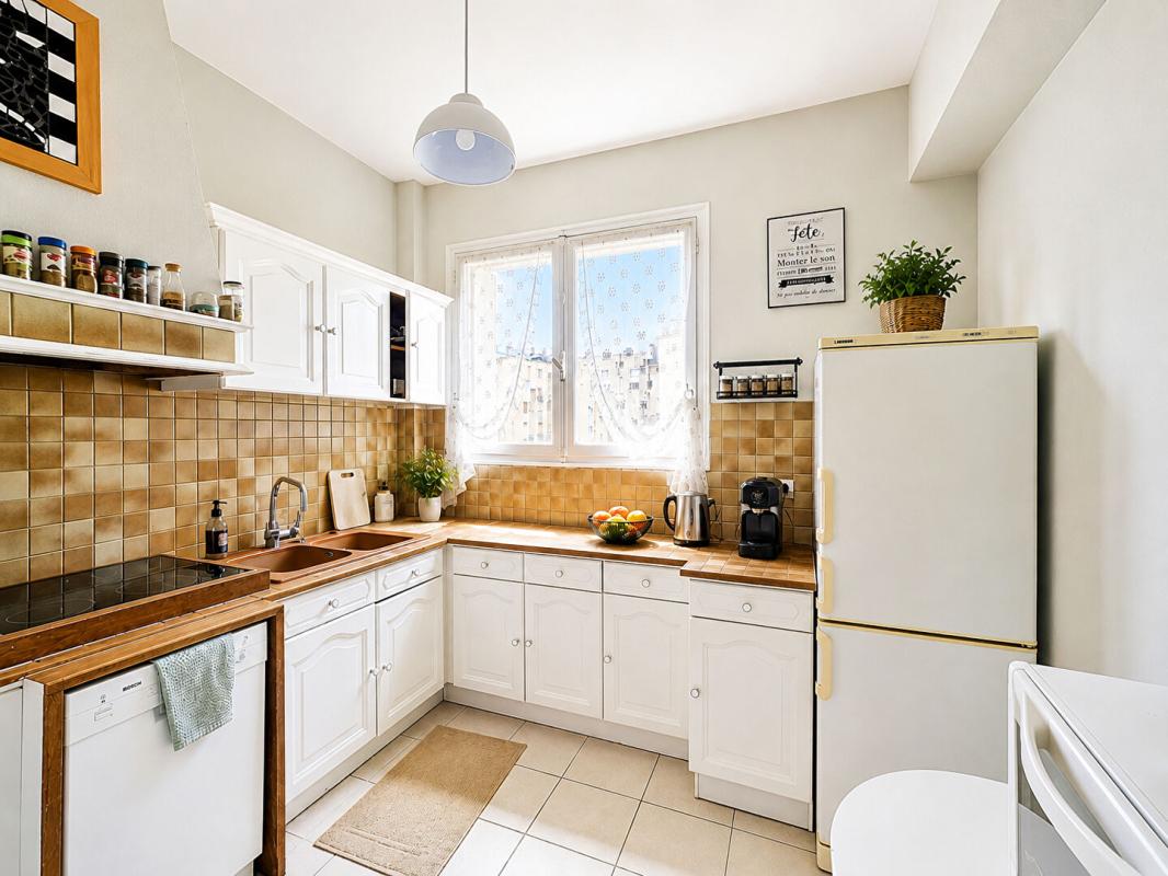 PERIGUEUX A vendre, appartement de type 5 dans l'hyper-centre de Périgueux 24000 3