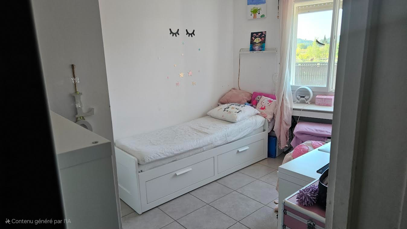 NEBIAN Maison 121 m² piscine, panneaux solaires 5