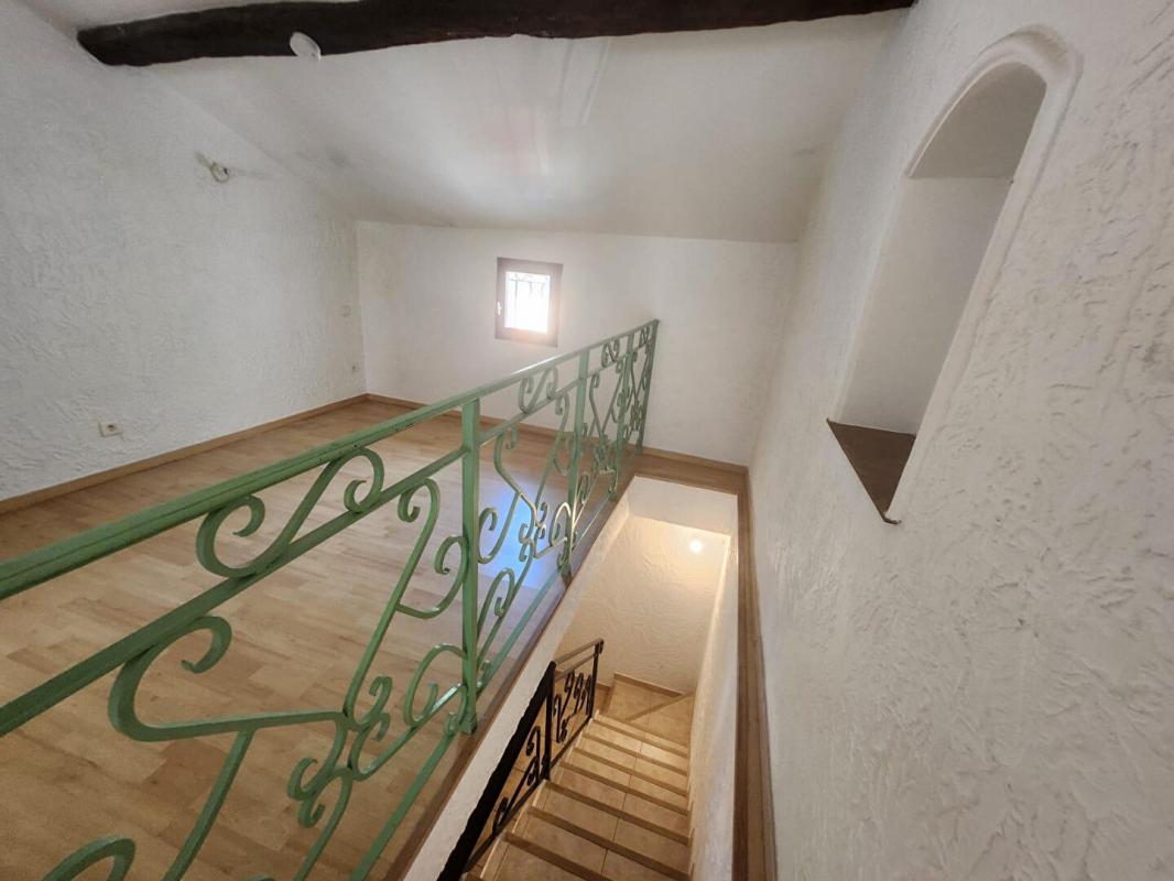 LE LUC LE LUC EN PROVENCE - Maison de village de 82m² avec balcon et véranda 9