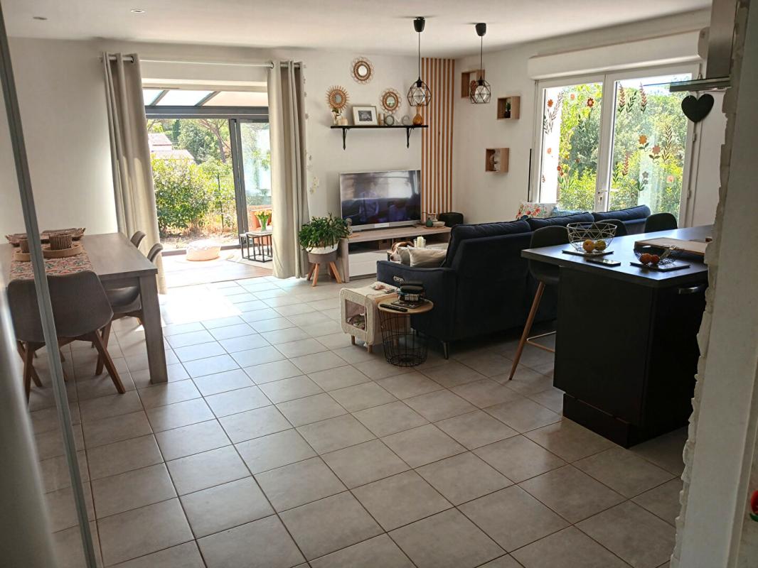 CAMPS-LA-SOURCE Maison T5 de 108 m2 sur 1705m² de terrain au calme - Camps La Source 8