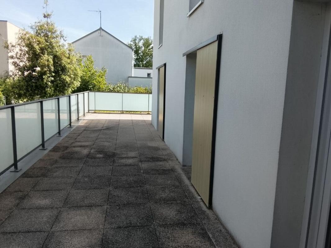 MONTLOUIS-SUR-LOIRE Appartement Montlouis Sur Loire 2 pièce(s) 59 m2 14