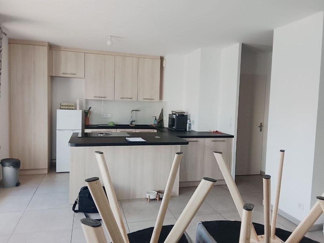 MONTLOUIS-SUR-LOIRE Appartement Montlouis Sur Loire 2 pièce(s) 59 m2 4