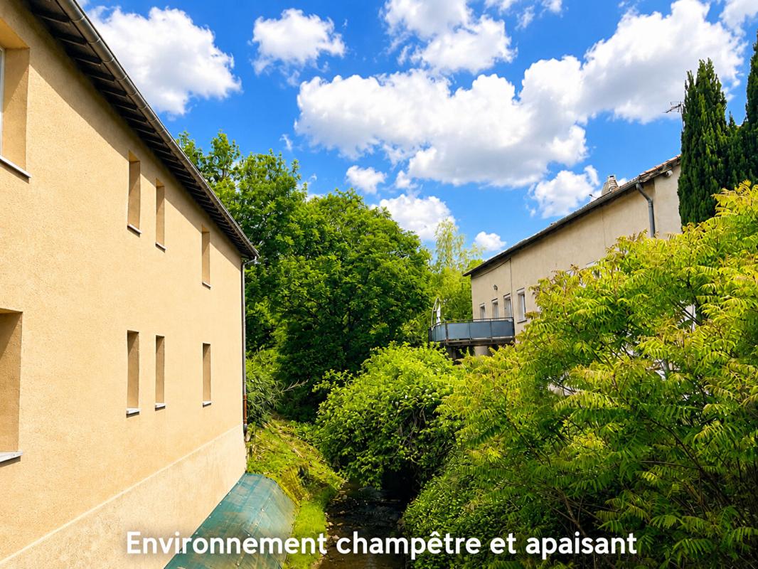 SAVIGNY SAVIGNY, maison 189m2 sur terrain  avec dépendance 17