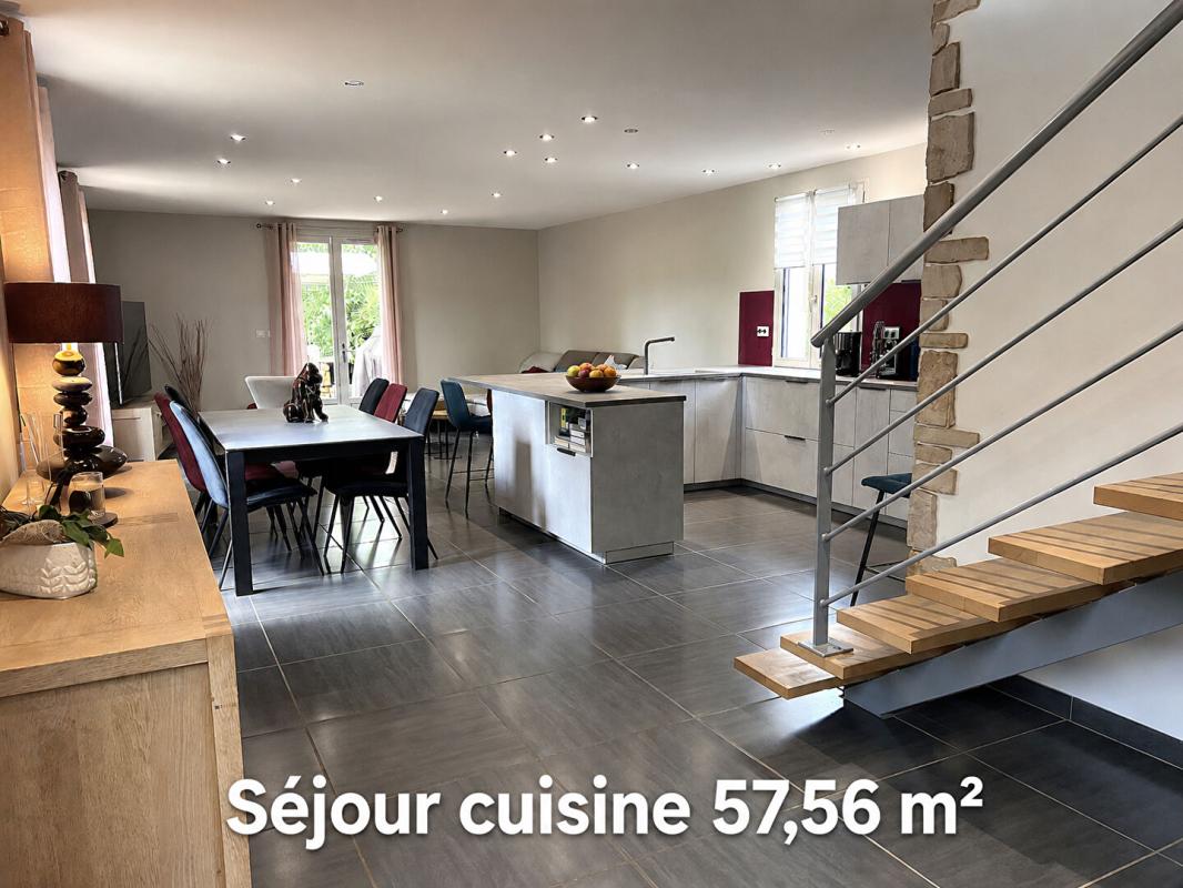 SAVIGNY SAVIGNY, maison 189m2 sur terrain  avec dépendance 2