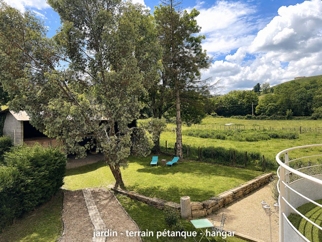 SAVIGNY SAVIGNY, maison 189m2 sur terrain  avec dépendance 7