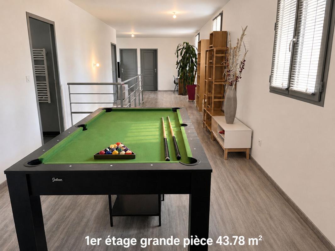 SAVIGNY SAVIGNY, maison 189m2 sur terrain  avec dépendance 9