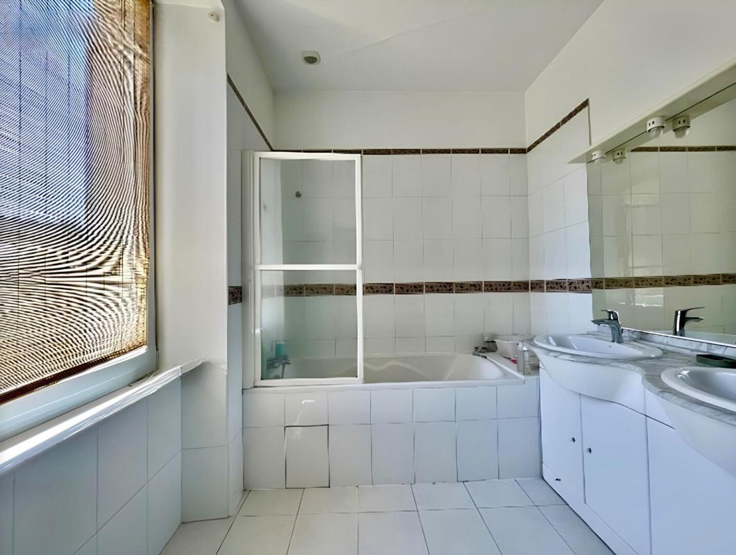 CARCASSONNE À LOUER  - MAISON DE VILLE 96 m² AVEC JARDIN CLOS, MONTLEGUN (CARCASSONNE) 8