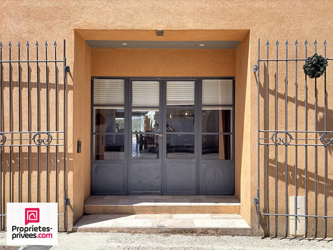 RIANS Rians Maison d'architecte récente 115 m²  sur 194 m² de terrain clos 16