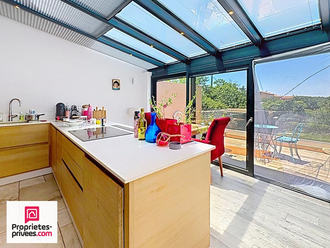 RIANS Rians Maison d'architecte récente 115 m²  sur 194 m² de terrain clos 4