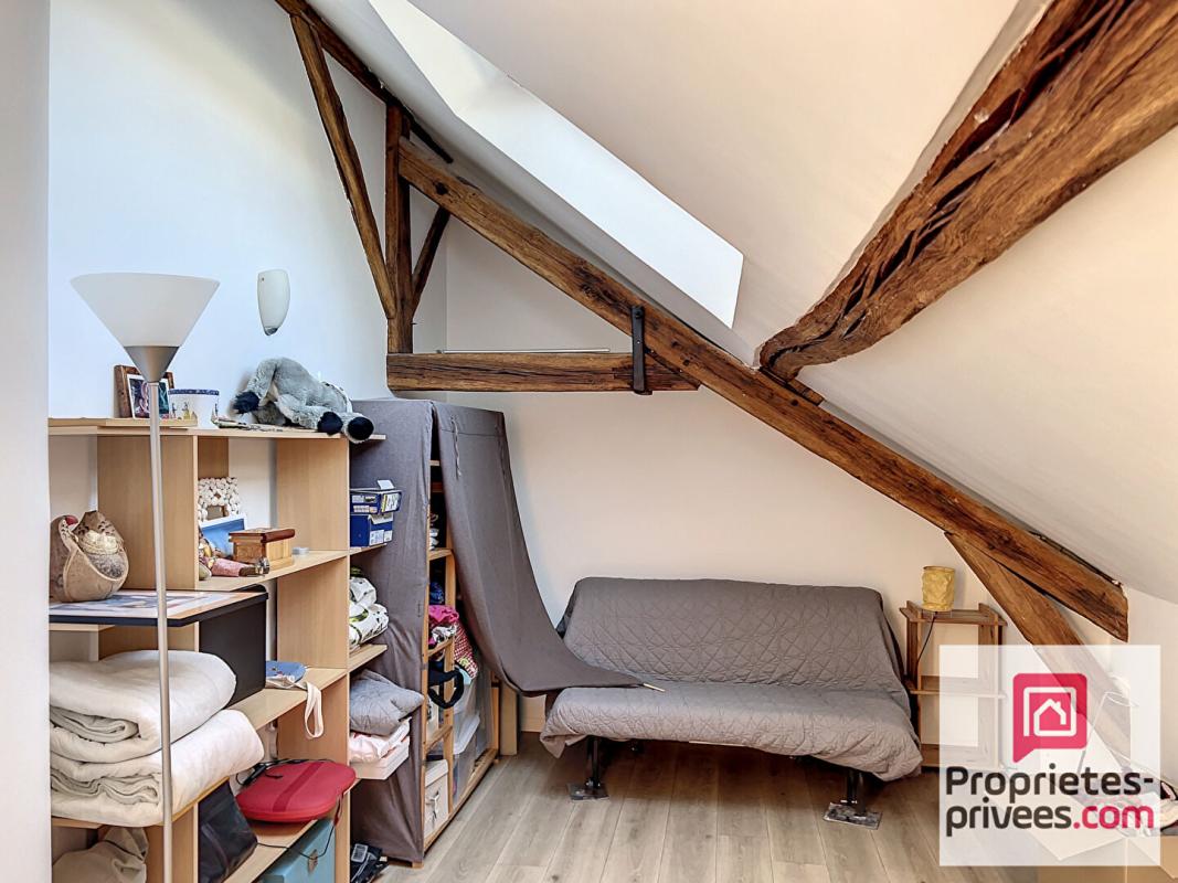 LE PERRAY-EN-YVELINES Triplex - maison de ville 13
