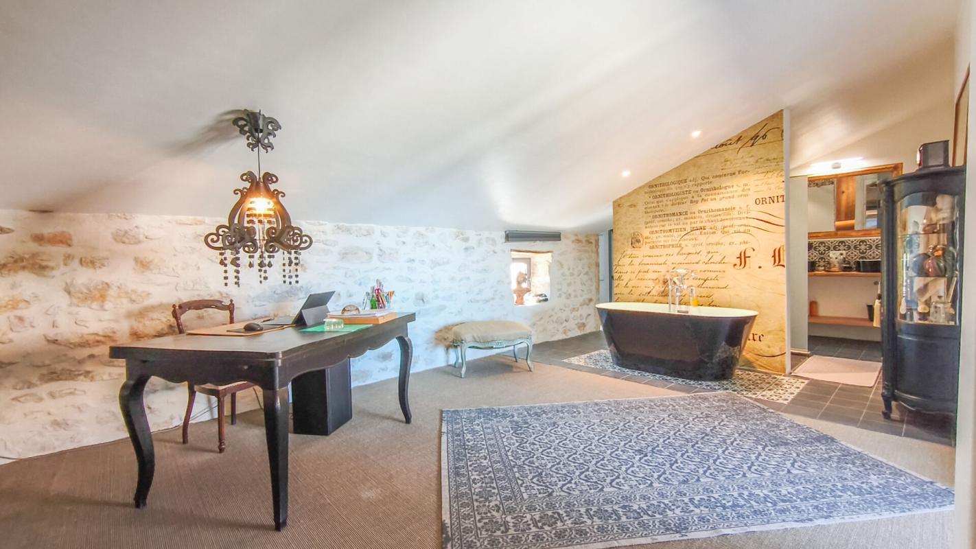UZES Demeure d'exception de charme 7