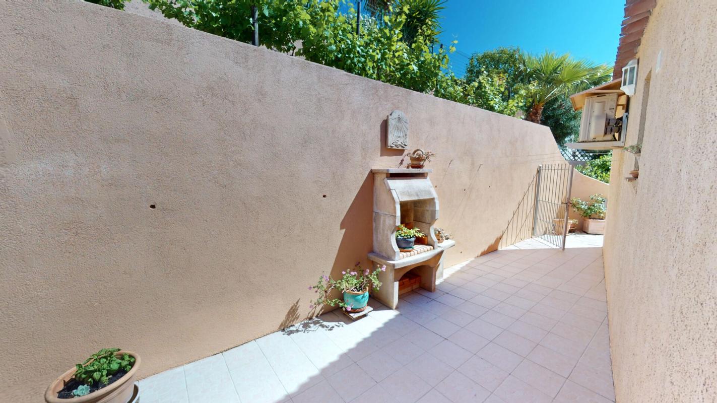 FREJUS Maison Frejus 3 pièce(s) de  plain pied avec vue panoramique sur les roches rouges de l'esterel 12