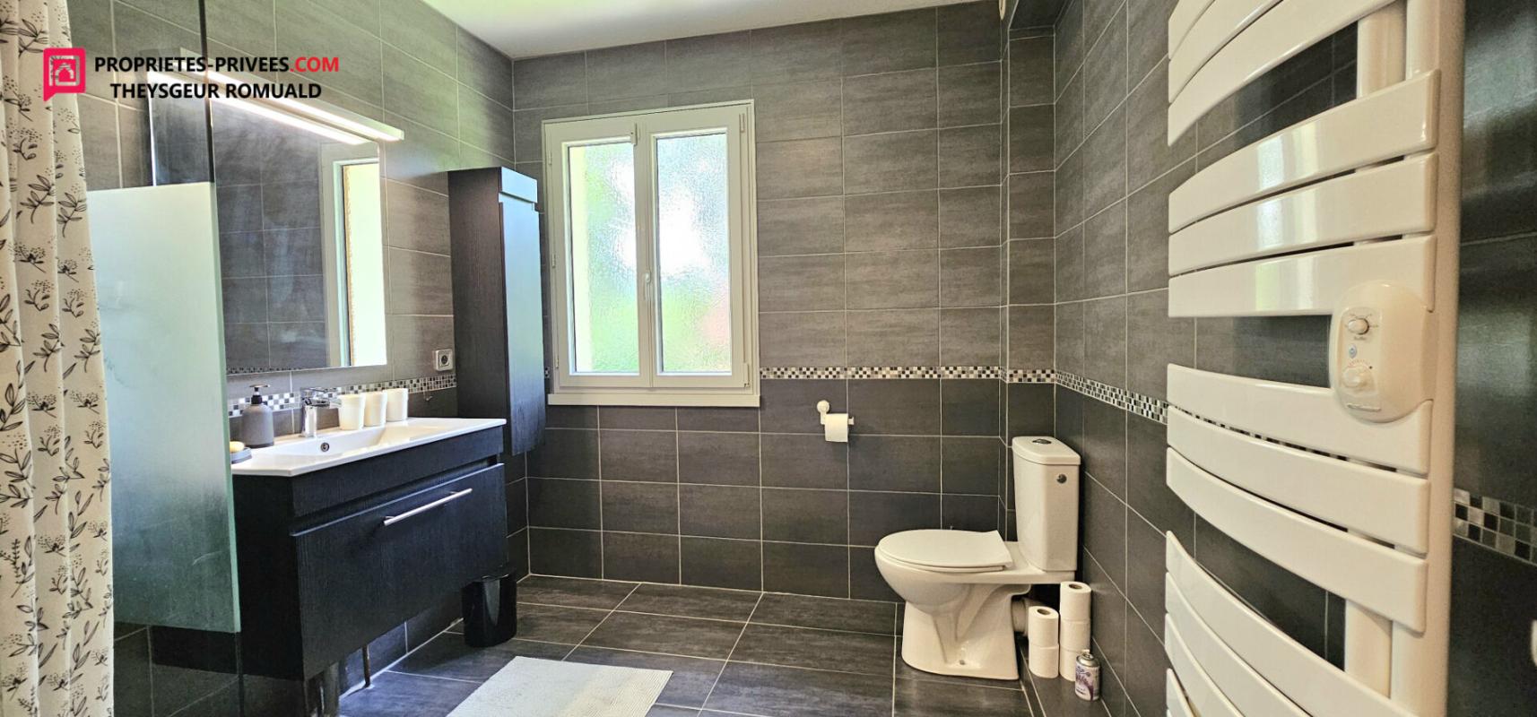 COURTENAY Maison Courtenay 8 pièce(s) 250 m2 12