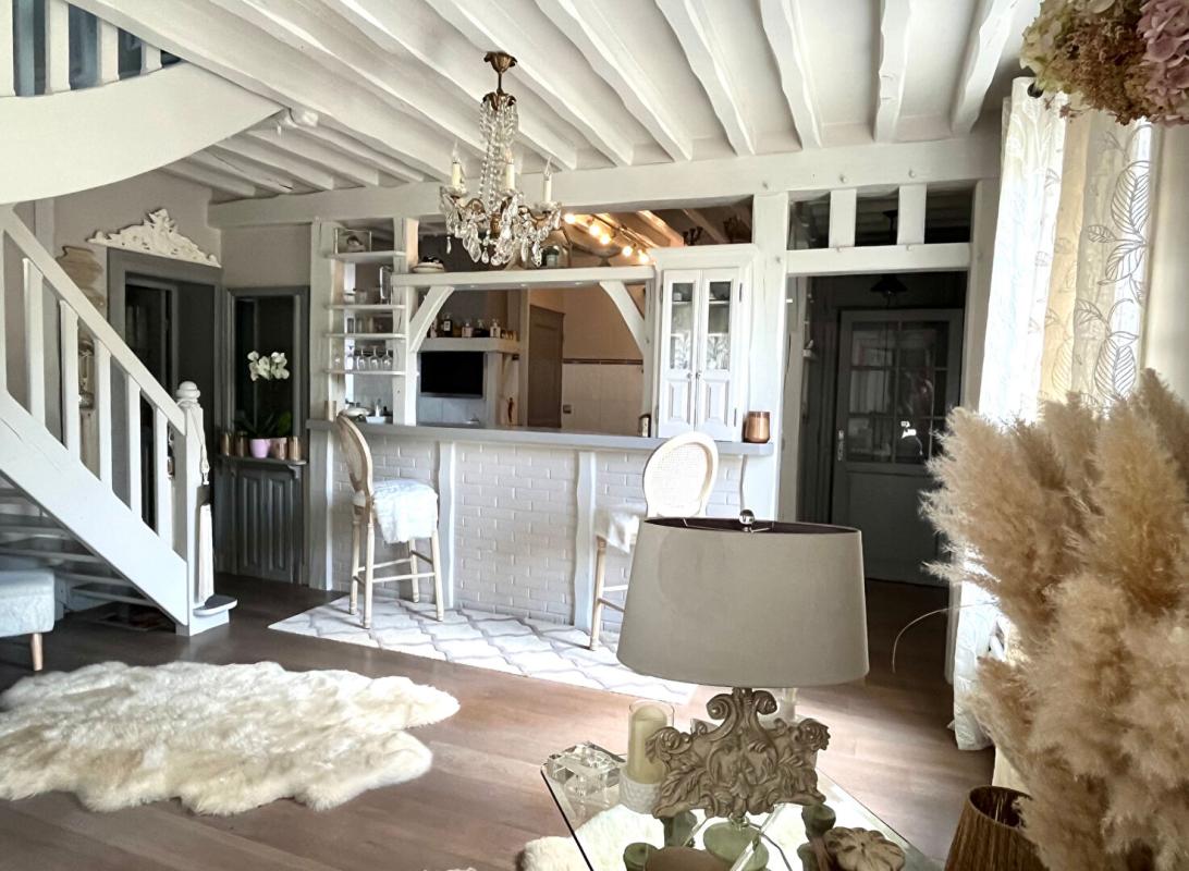 ATTICHY Belle propriété de 260m² 11