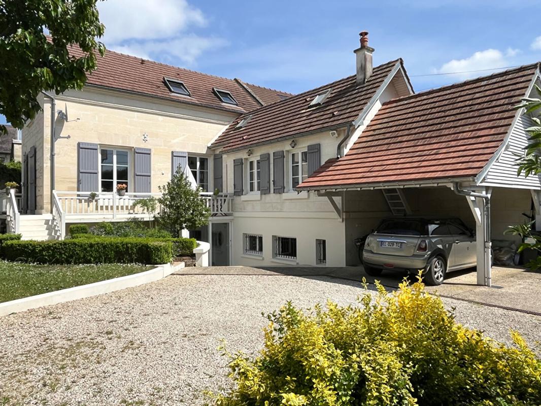 ATTICHY Belle propriété de 260m² 17