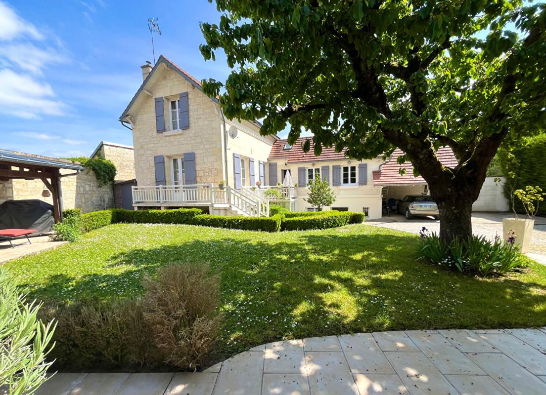 ATTICHY Belle propriété de 260m² 18