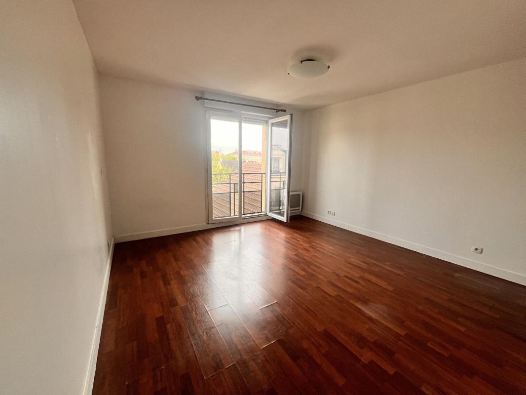NOISY-LE-SEC Appartement Noisy Le  Sec - 1 pièce(s) 25 m2 1