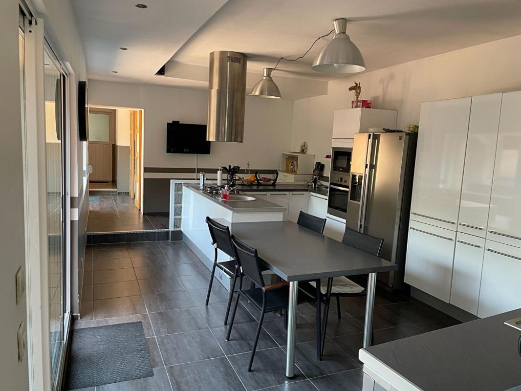 VRED Maison secteur Marchiennes 6 pièce(s) 150 m2 1