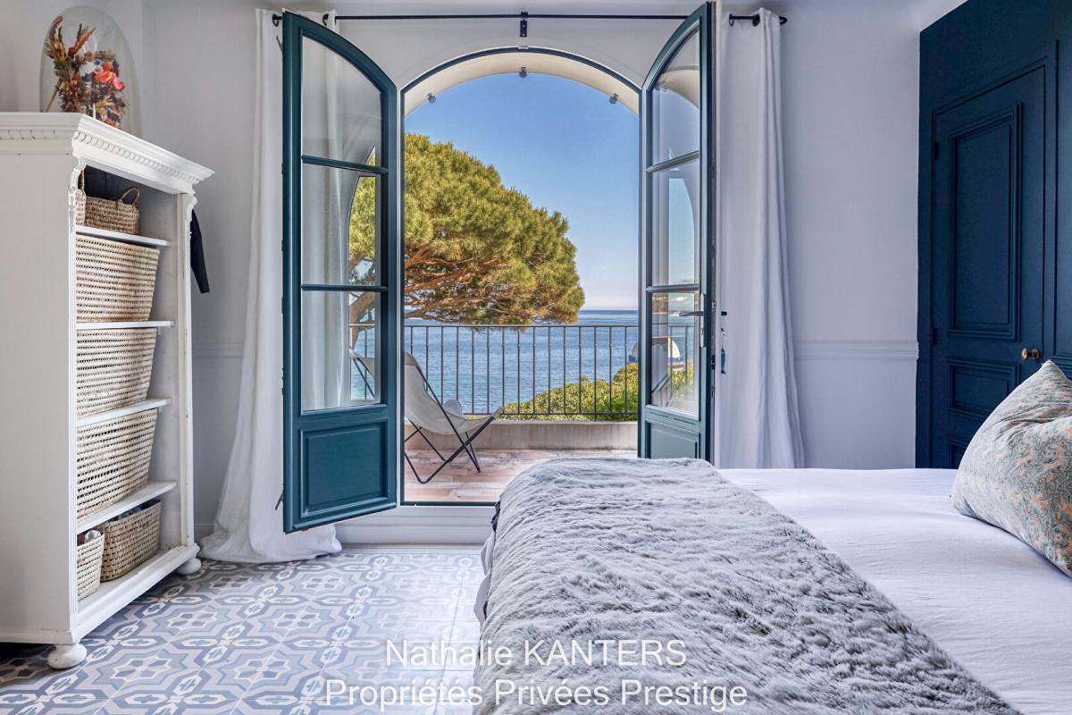 TOULON Propriété de Prestige . TOULON -LA MITRE 13