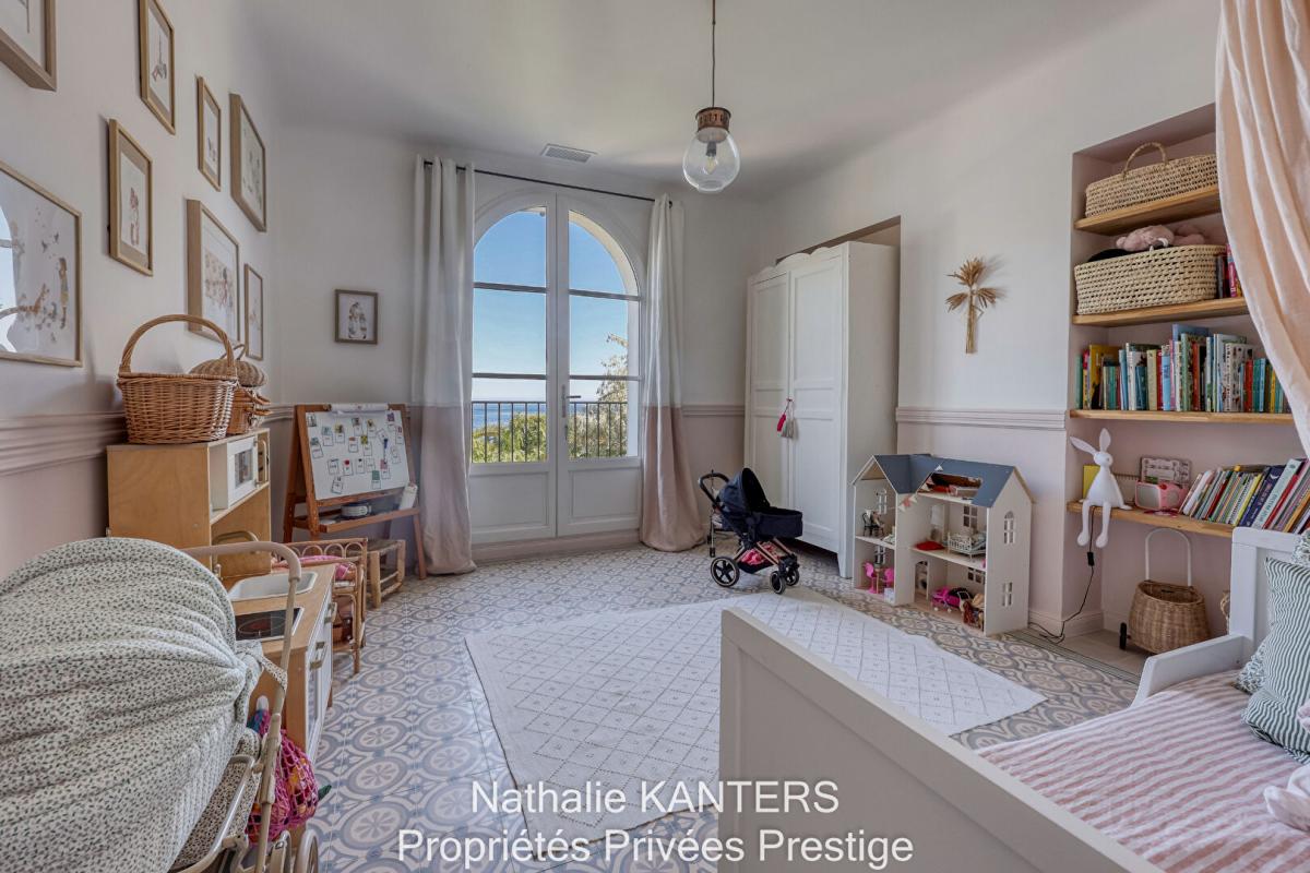 TOULON Propriété de Prestige . TOULON -LA MITRE 14