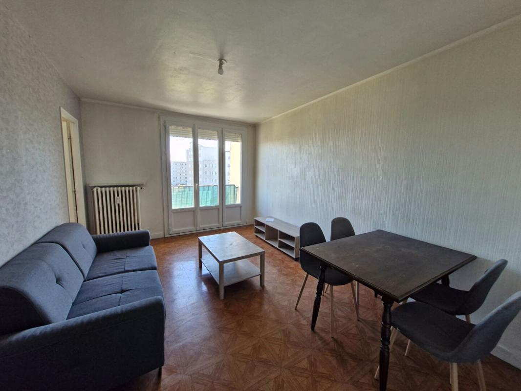 ROANNE ROANNE - APPARTEMENT T3 5