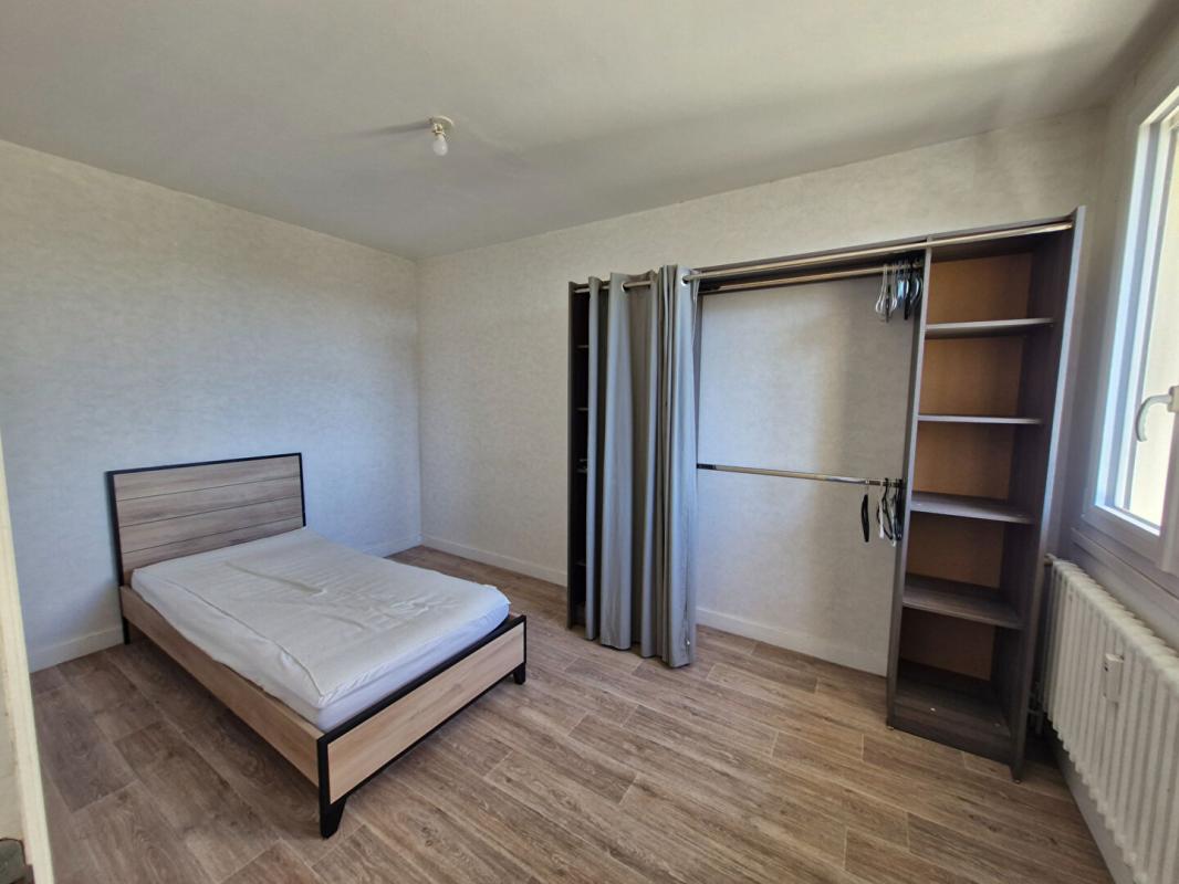ROANNE ROANNE - APPARTEMENT T3 8