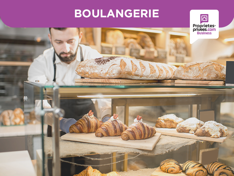 RIOM-ES-MONTAGNES CANTAL - BOULANGERIE PATISSERIE 143.83 m² 1