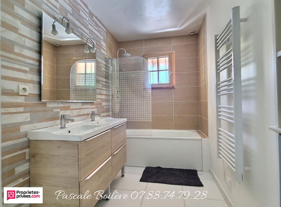 VERNANTES Maison 4 chambres - La breille les PIns (49390) 9