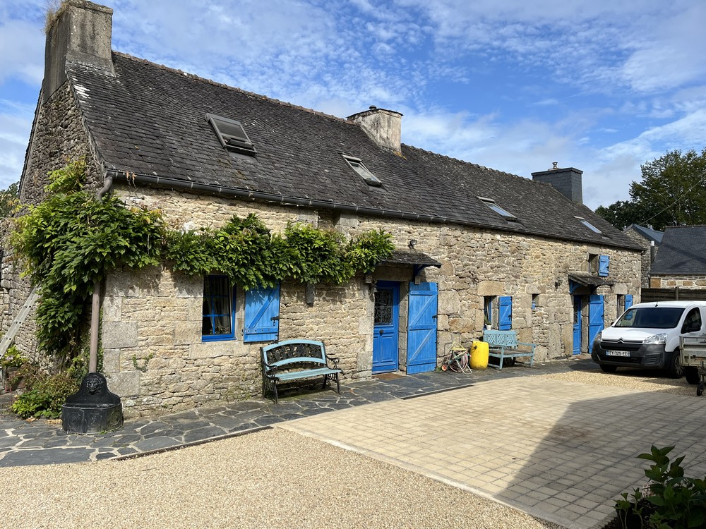 LA FEUILLEE Longère La Feuillee 6 pièce(s) 118 m2 1