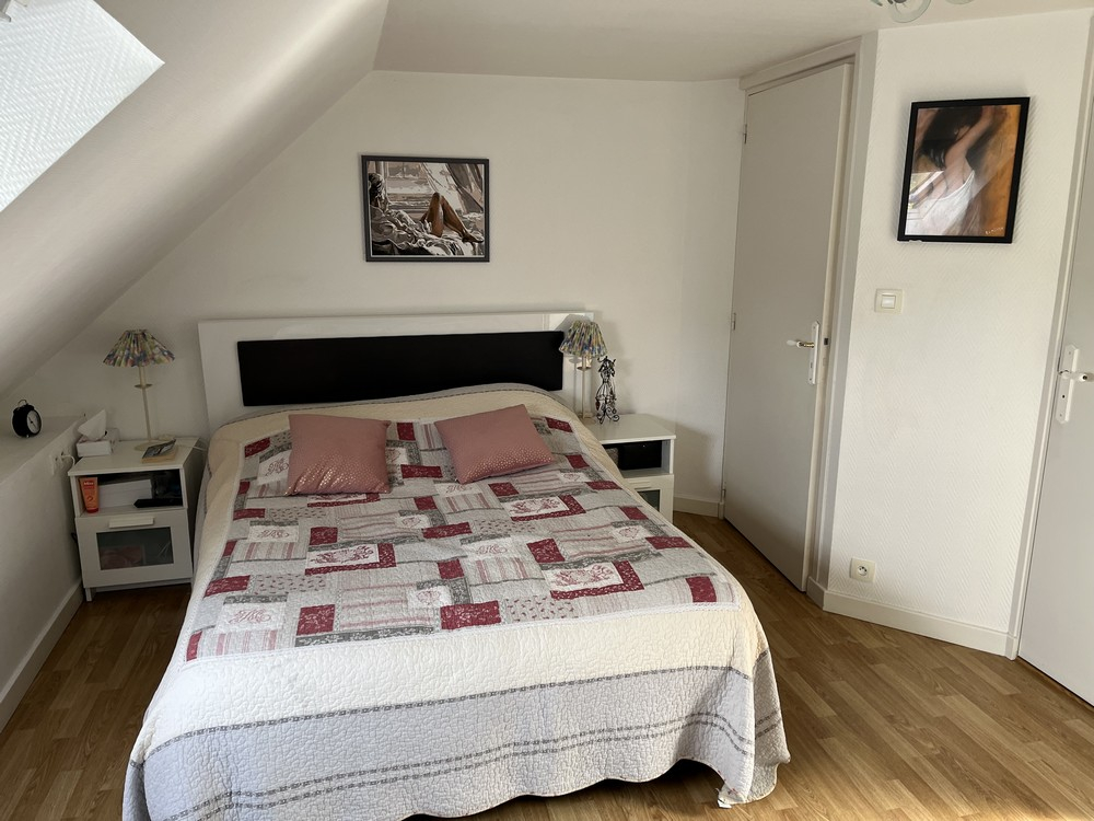 LA FEUILLEE Longère La Feuillee 6 pièce(s) 118 m2 9