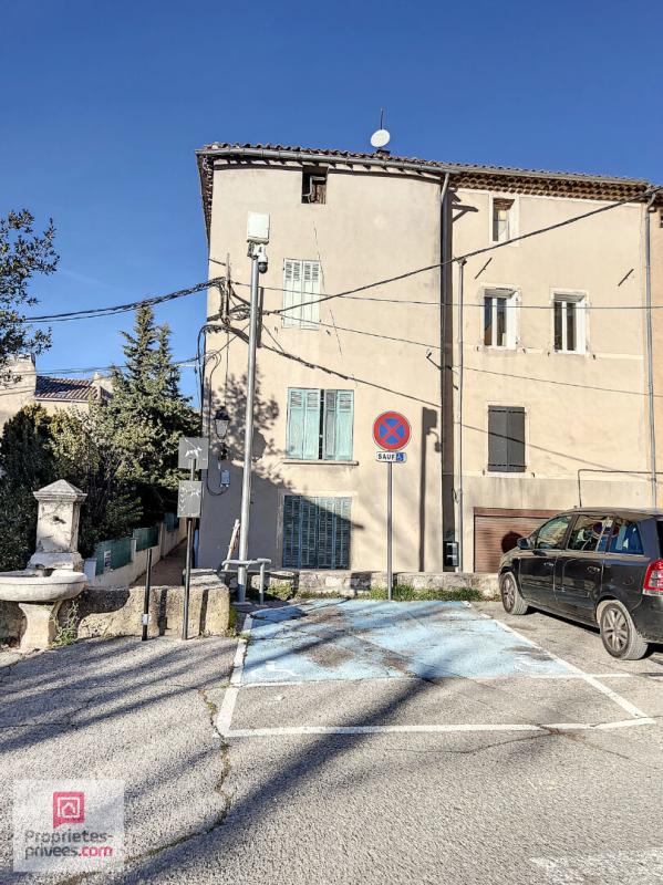 RIANS RIANS MAISON T4 AVEC COUR ET CAVE IDEAL INVESTISSEUR 17
