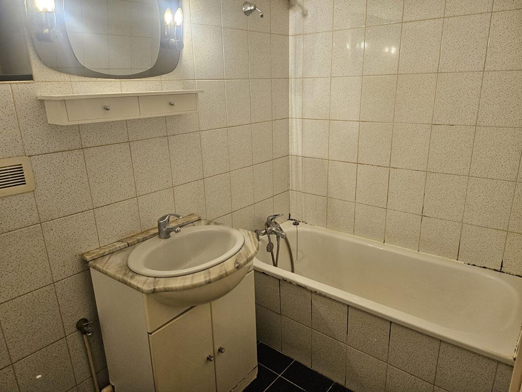 DIJON Dijon place Wilson T2 53 m2 6