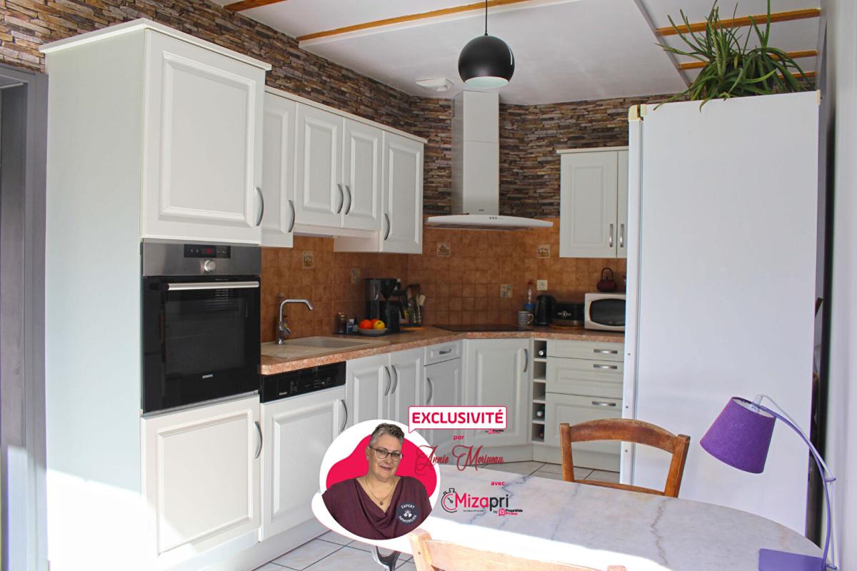 LANOBRE Longère 110 m² avec grand jardin, 3 chambres, grand garage/atelier 10