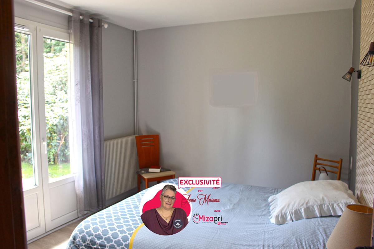 LANOBRE Longère 110 m² avec grand jardin, 3 chambres, grand garage/atelier 12