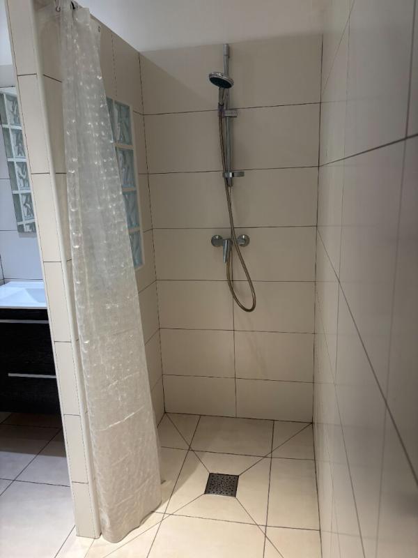 LA ROQUEBRUSSANNE Appartement T1 refait à neuf 14