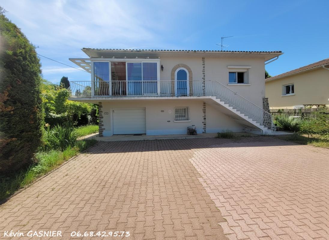 ANGOULEME ANGOULEME (16000) : Maison familiale de 144m2 avec garage et piscine 1