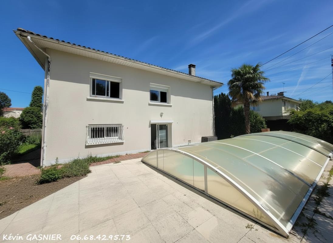 ANGOULEME ANGOULEME (16000) : Maison familiale de 144m2 avec garage et piscine 12