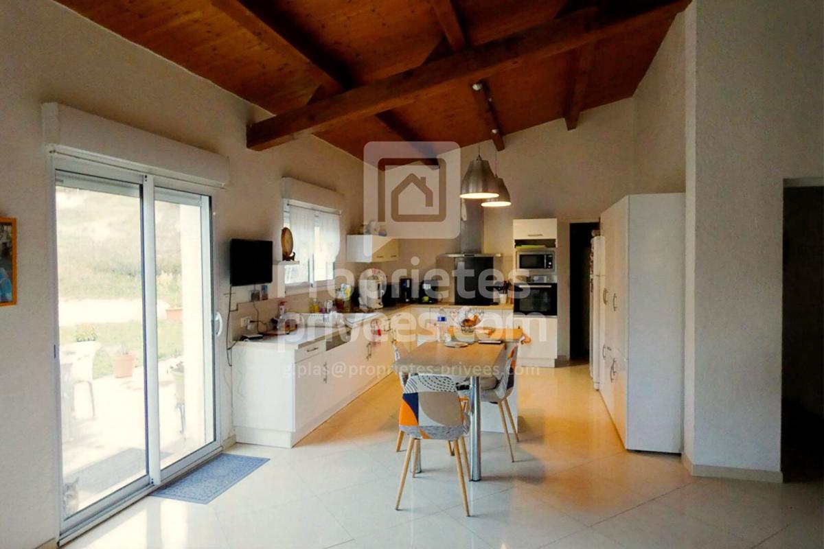 CALAMANE Maison  5 pièce(s) 170 m2 10