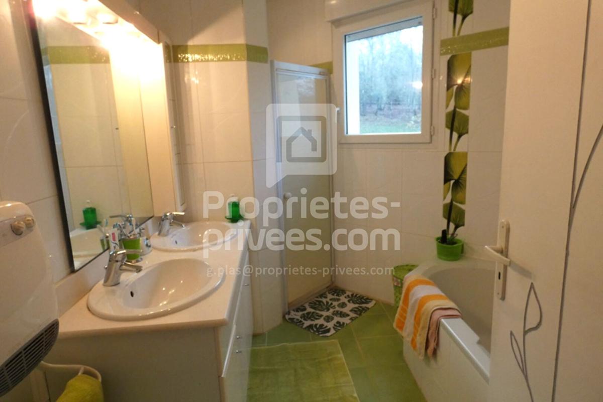 CALAMANE Maison  5 pièce(s) 170 m2 15