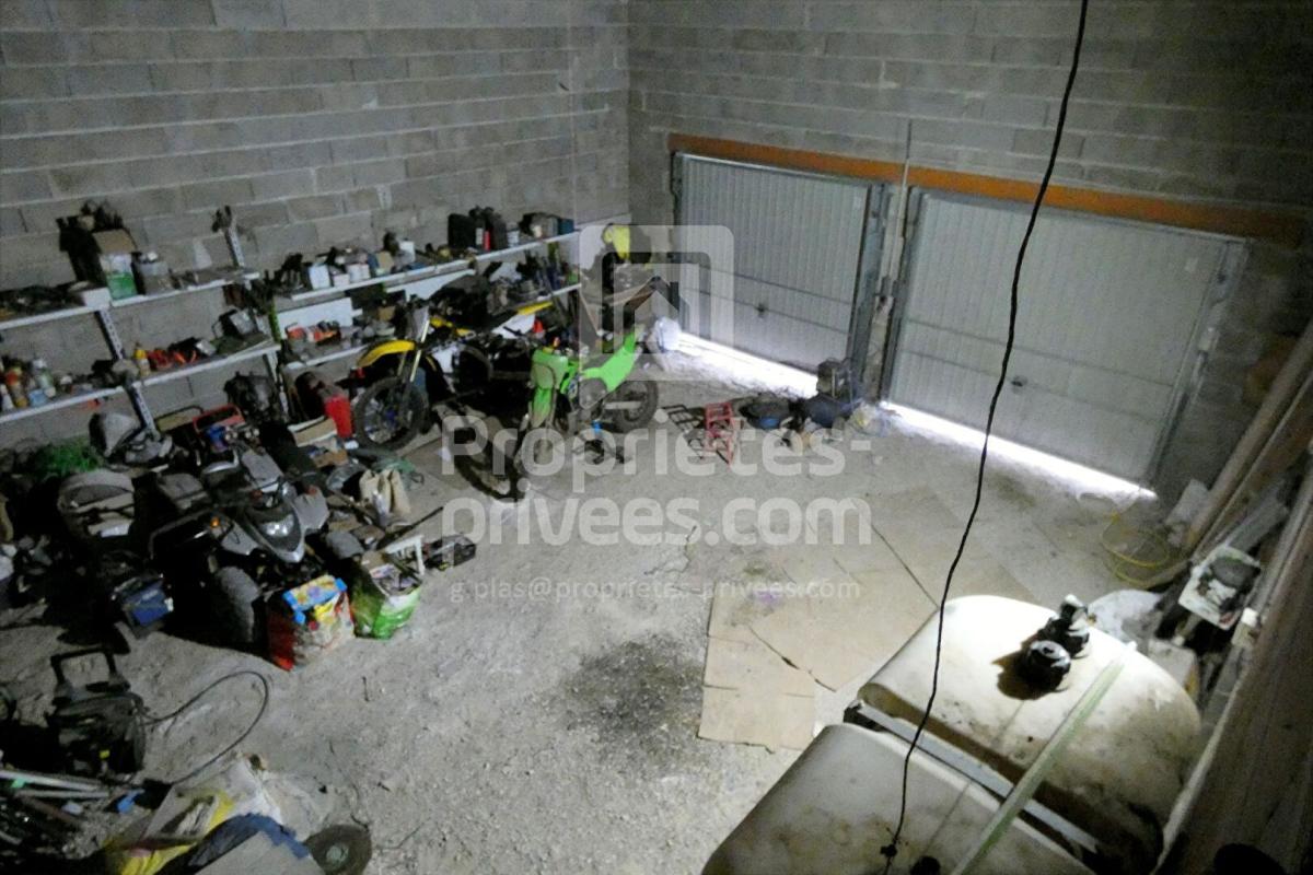 CALAMANE Maison  5 pièce(s) 170 m2 18